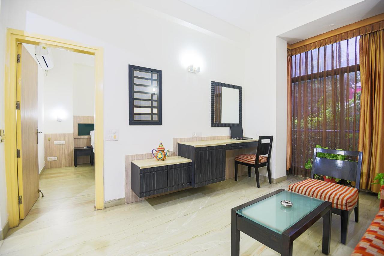غورغاون Bedchambers Serviced Apartments, Sector 40 المظهر الخارجي الصورة