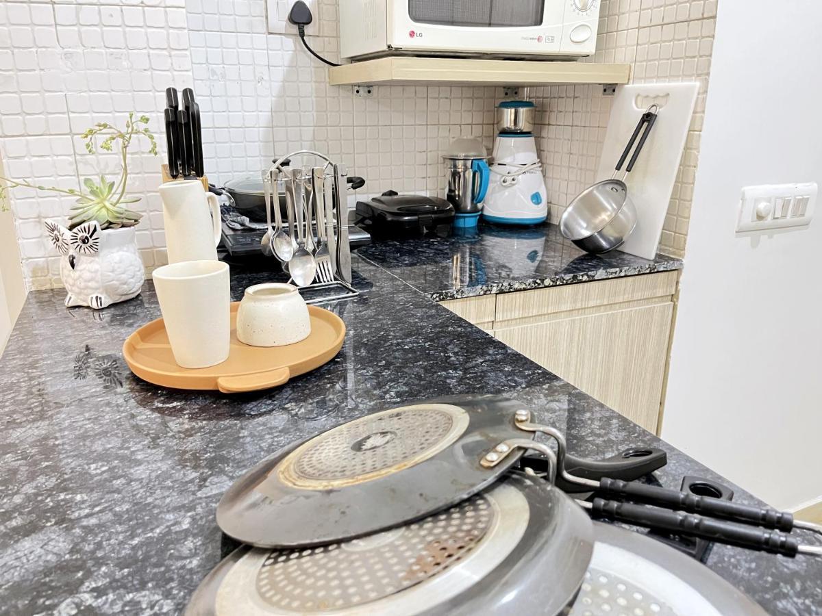 غورغاون Bedchambers Serviced Apartments, Sector 40 المظهر الخارجي الصورة
