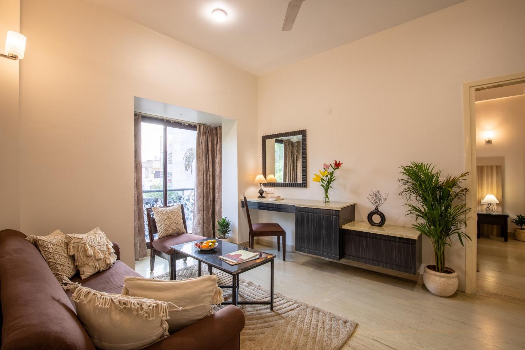 غورغاون Bedchambers Serviced Apartments, Sector 40 المظهر الخارجي الصورة
